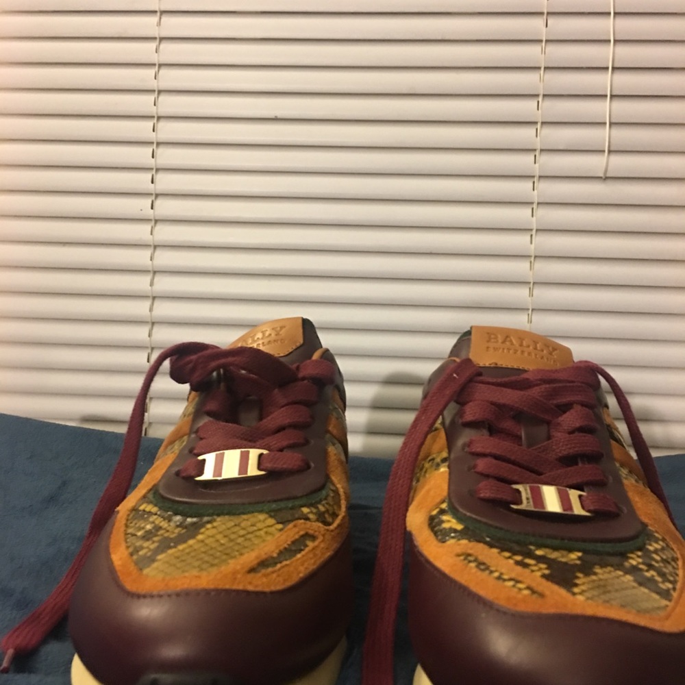 Bally tennis shoe